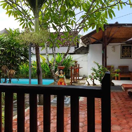 Pantai Bungalow Lembongan Island Экстерьер фото