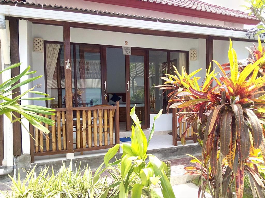 Pantai Bungalow Lembongan Island Экстерьер фото