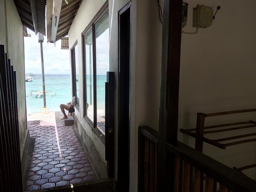 Pantai Bungalow Lembongan Island Экстерьер фото