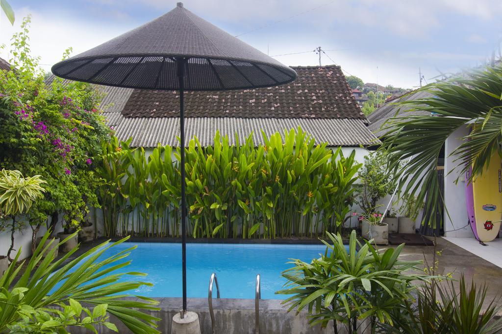 Pantai Bungalow Lembongan Island Экстерьер фото